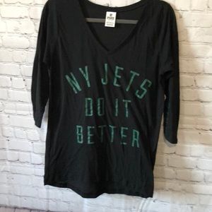 Victoria’s Secret 3/4 Sleeve Tee. Sz M